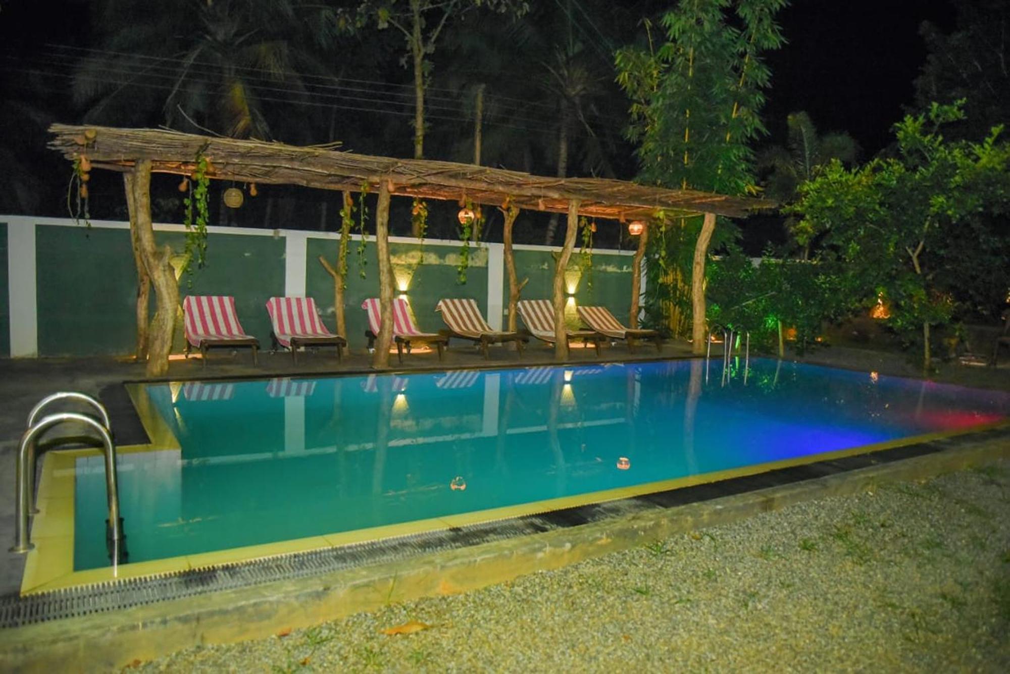 Lily Resort Udawalawe Exteriör bild