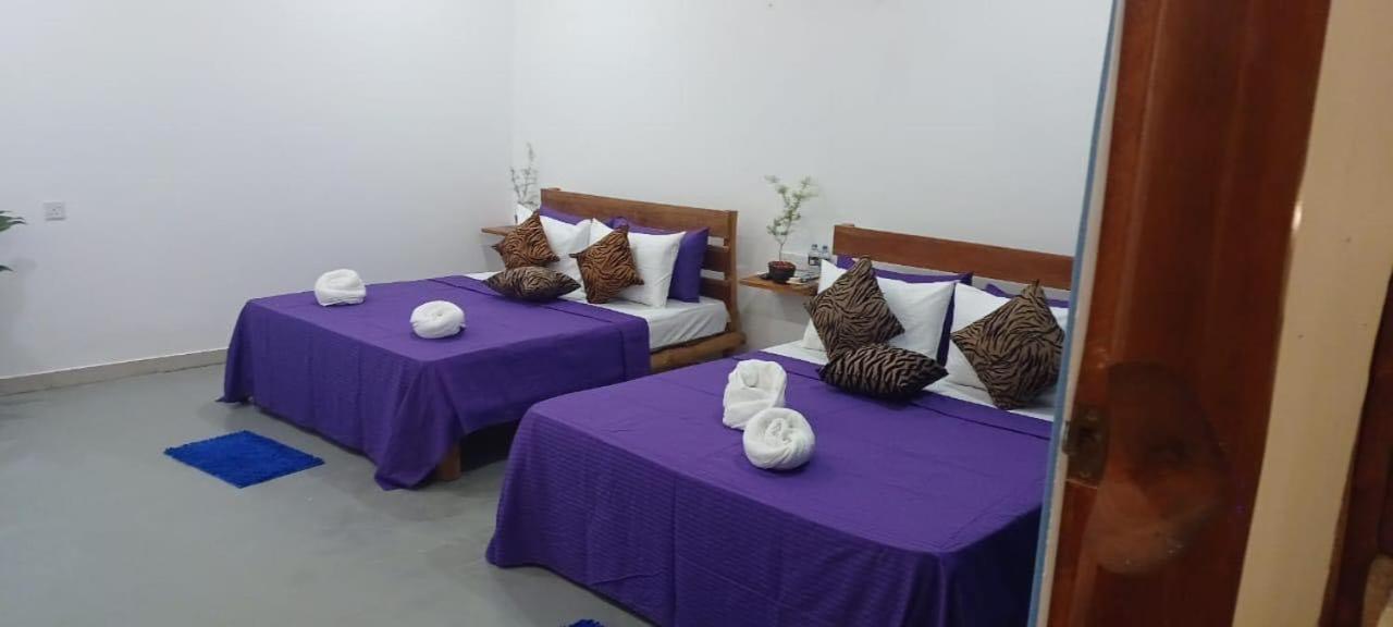 Lily Resort Udawalawe Exteriör bild