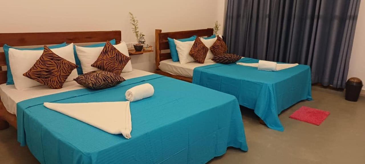 Lily Resort Udawalawe Exteriör bild